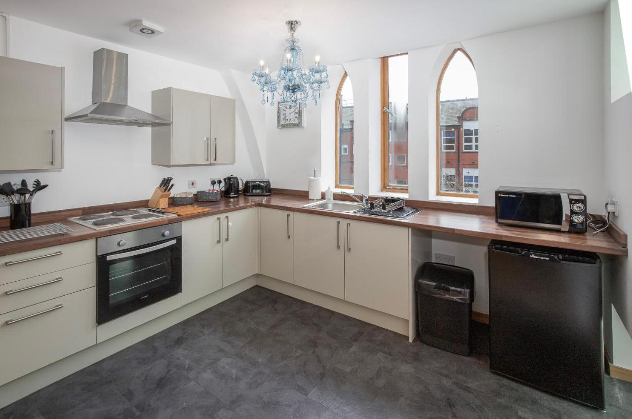 Elegant Church Conversion Close To Blackpool Tower ภายนอก รูปภาพ