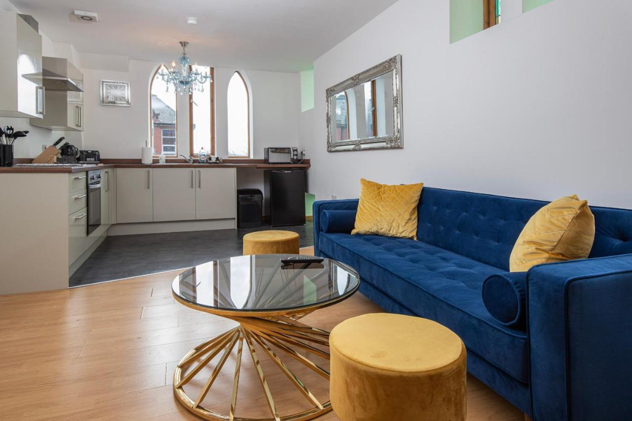 Elegant Church Conversion Close To Blackpool Tower ภายนอก รูปภาพ