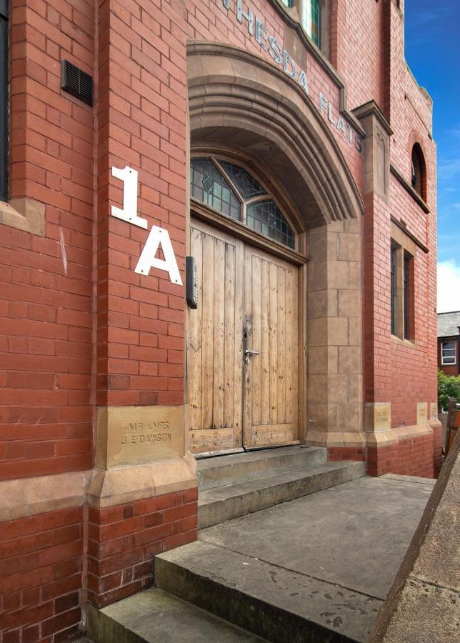 Elegant Church Conversion Close To Blackpool Tower ภายนอก รูปภาพ